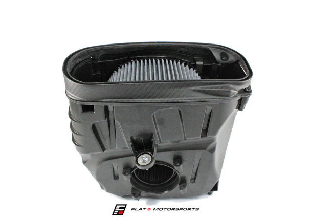 Flat 6 Motorsports High Flow Intake System (Macan 95B.1 S / GTS / Turbo)