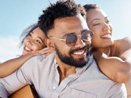 The Pros and Cons of Open Relationships