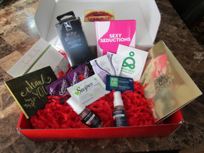 REVIEW: OL Try Me Box by The Aqua Kink
