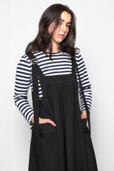 Sora Pinafore, Black