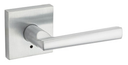 Kwikset / Montreal Lever with Square Rose / Privacy / Satin Chrome / 155MRLSQT 26D Kwikset / Montreal Lever with Square Rose / Privacy / Satin Chrome / 155MRLSQT 26D