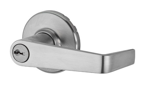 Kwikset / Kingston Lever / Storeroom Keyed Entry / Satin Chrome / 781KNL 26D