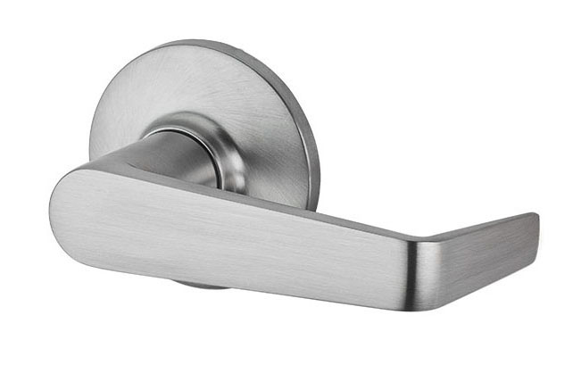 Kwikset Carson Lever Storeroom Keyed Entry Satin Chrome, 439CNL 26D