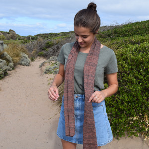 Cotton scarf in salmon/grey mix