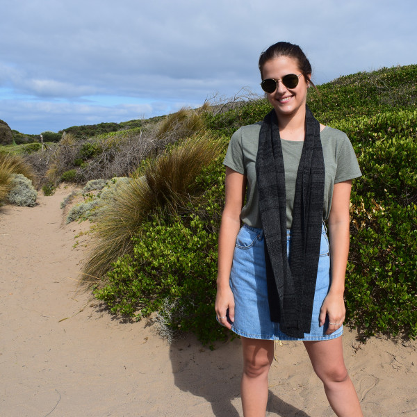 Cotton scarf in charcoal/grey mix