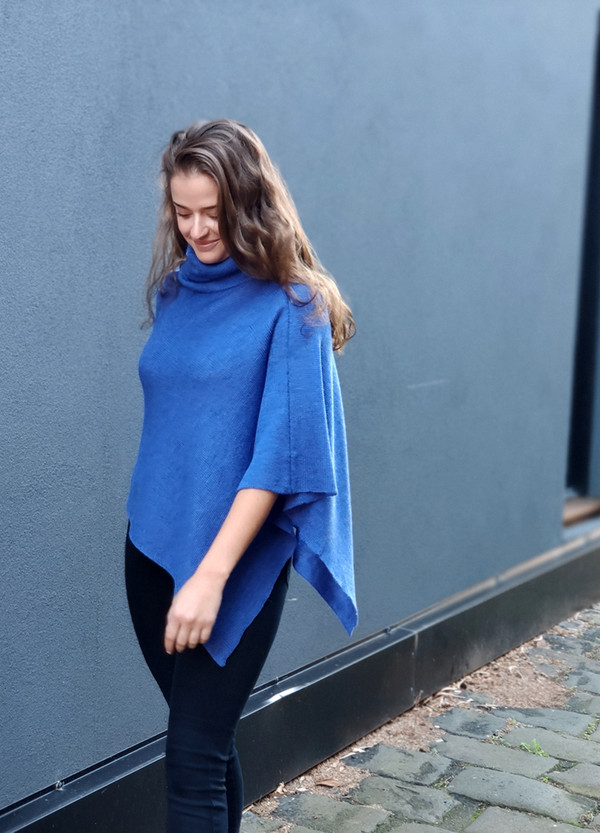 Poncho - Merino Wool - Lightweight Roll Neck