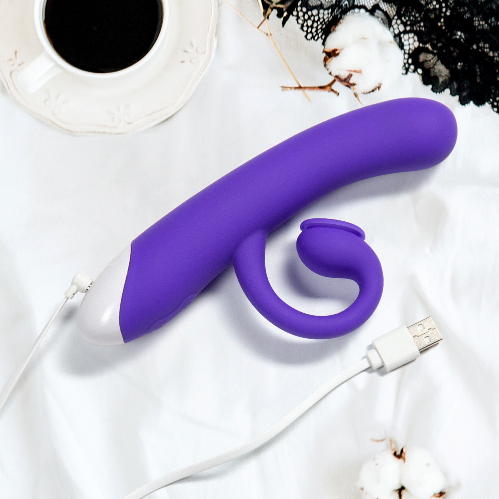 airpulse sex toy 8 Best BDSM Collars, Reviewed by a BDSM Educator main image 1