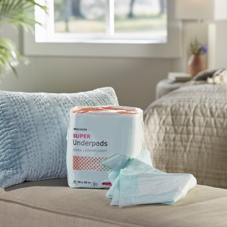 Disposable Underpad McKesson Super 30 X 30  in home setting