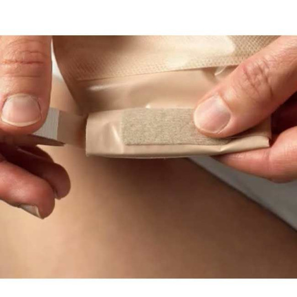 Coloplast Assura EasiClose - 11 1/2" Drainable 1-Piece Ostomy Bag (Cut to Fit - Extra-Extended) Closure View