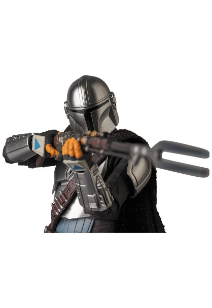 Mafex No.129 The MANDALORIAN Action Figure