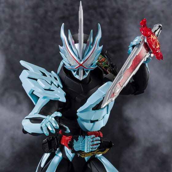S.H.Figuarts Kamen Rider Saber Primitive Dragon Action Figure