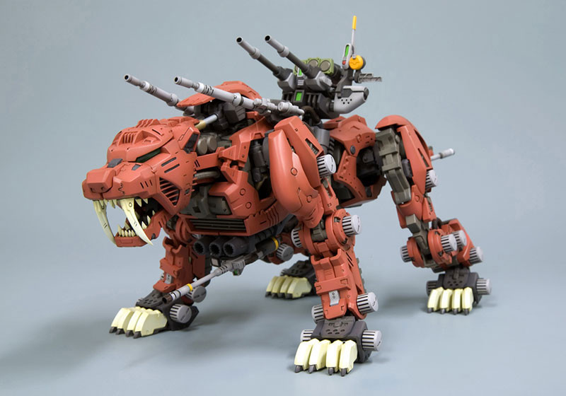 HMM ZOIDS EZ-016 Saber Tiger Marking Plus Ver. 1/72 Plastic Model