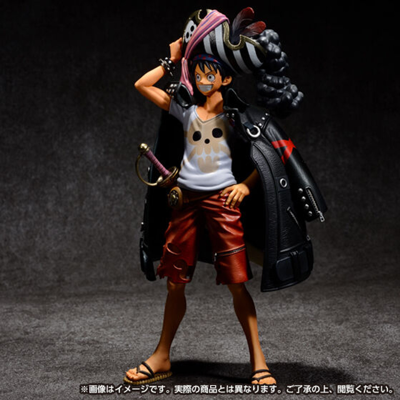 ONE PIECE FILM RED WORLD COLLECTABLE FIGURE PREMIUM-RED HAIR PIRATES-, ONE  PIECE