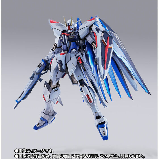 METAL BUILD Freedom Gundam CONCEPT 2 SNOW SPARKLE Ver.