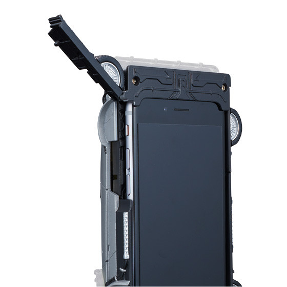 BANDAI CRAZY CASE BACK TO THE FUTURE II DELOREAN TIME MACHINE for