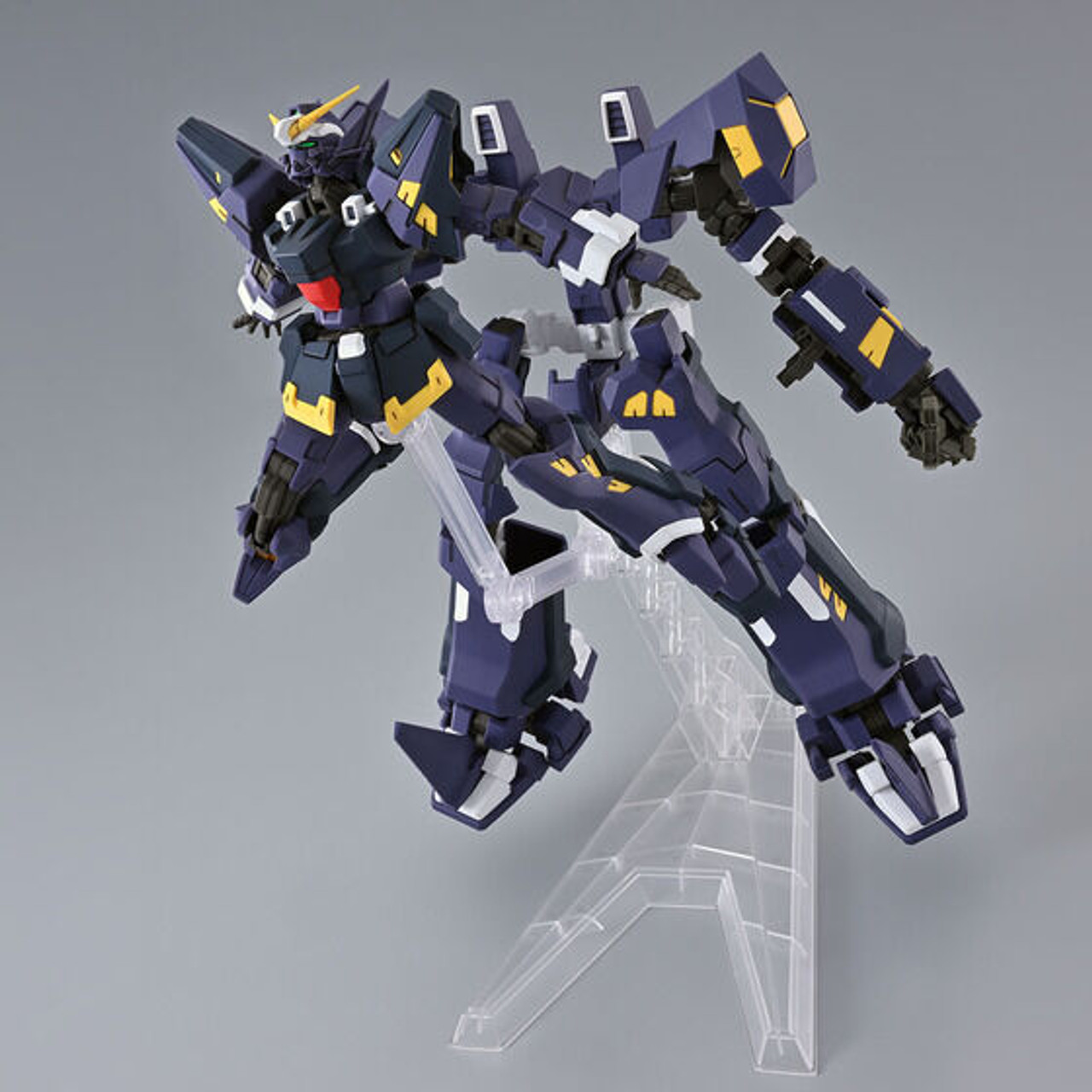 HÜCKEBEIN BOXER HG プラモデル HG Huckebein Boxer (January & February Ship Date) – Side