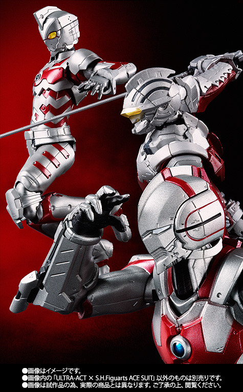 BANDAI ULTRA-ACT x S.H.Figuarts ACE SUIT Action Figure Premium Japan