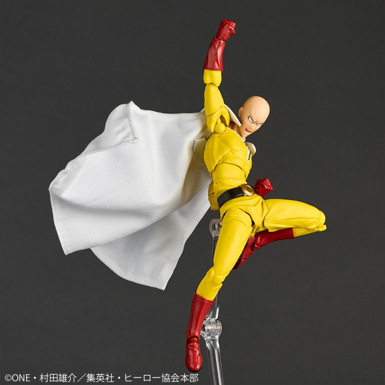 Amazing Yamaguchi Saitama (ONE-PUNCH MAN) Action Figure