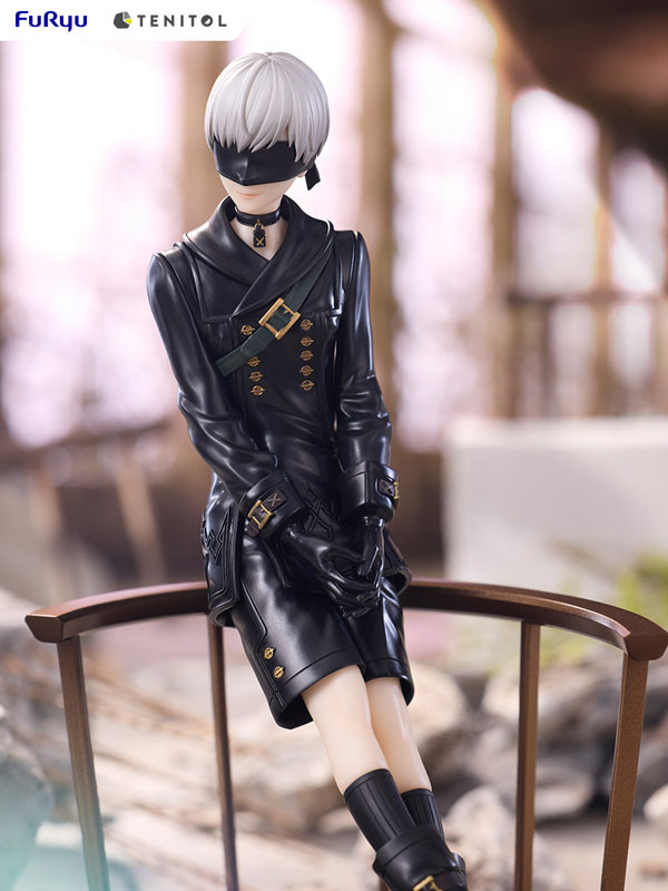 Figurine A2 (YoRHa N° 2 de type A) – NIER:AUTOMATA – Form-ism | SQUARE