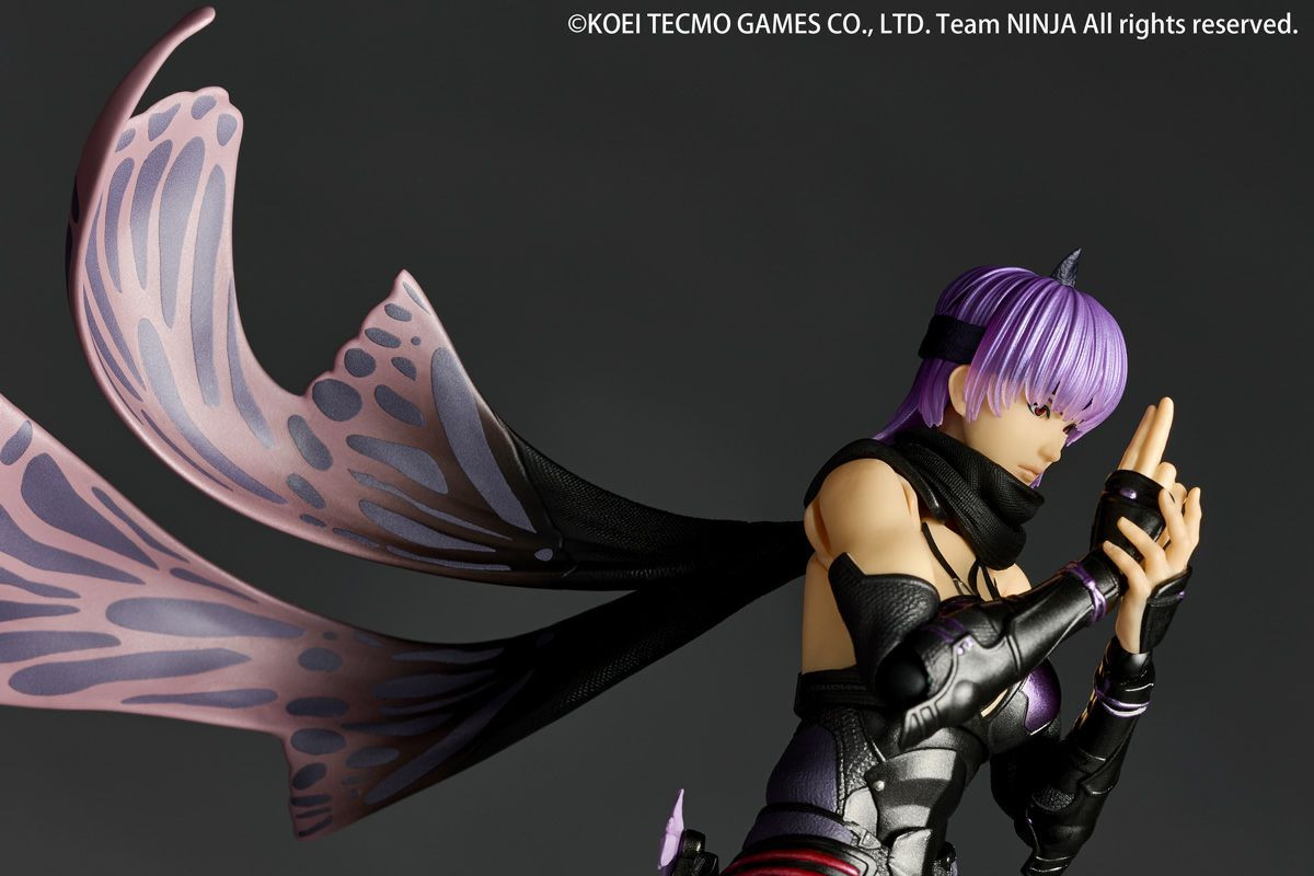 Revoltech Amazing Yamaguchi Ayane (NINJA GAIDEN) Action Figure
