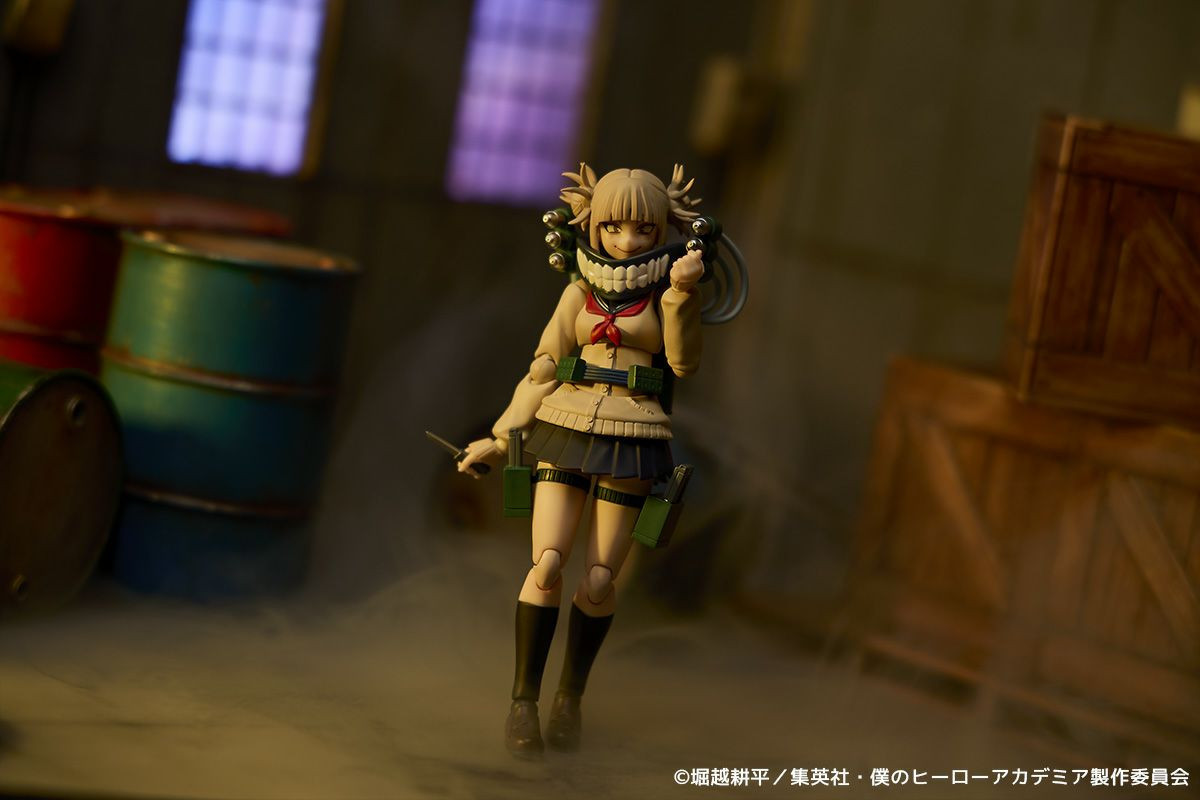 Revoltech Himiko Toga (My Hero Academia) Action Figure