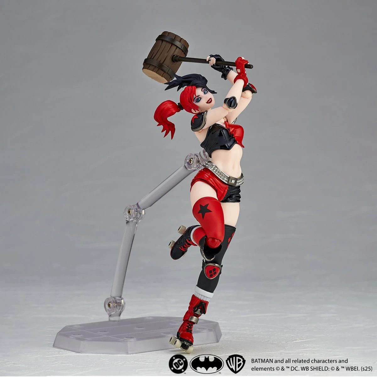 Revoltech Amazing Yamaguchi Harley Quinn Red x Black Ver. Action 