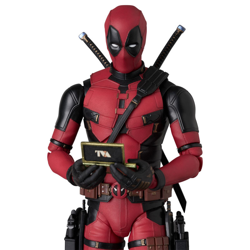 Mafex No.284 MAFEX DEADPOOL (Deadpool & Wolverine Ver.) Action Figure