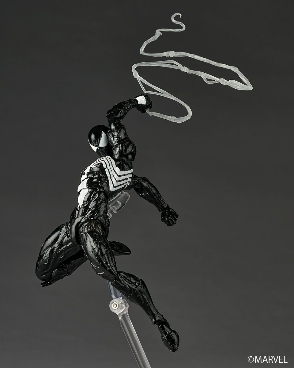 Revoltech Amazing Yamaguchi Symbiote Spider-Man Action Figure