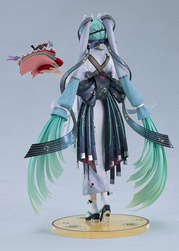 Hatsune Miku: Smile x Future Ver. 1/7 Complete Figure