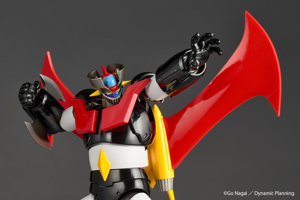 Revoltech Amazing Yamaguchi Mazinger Z New Color Ver. Action Figure