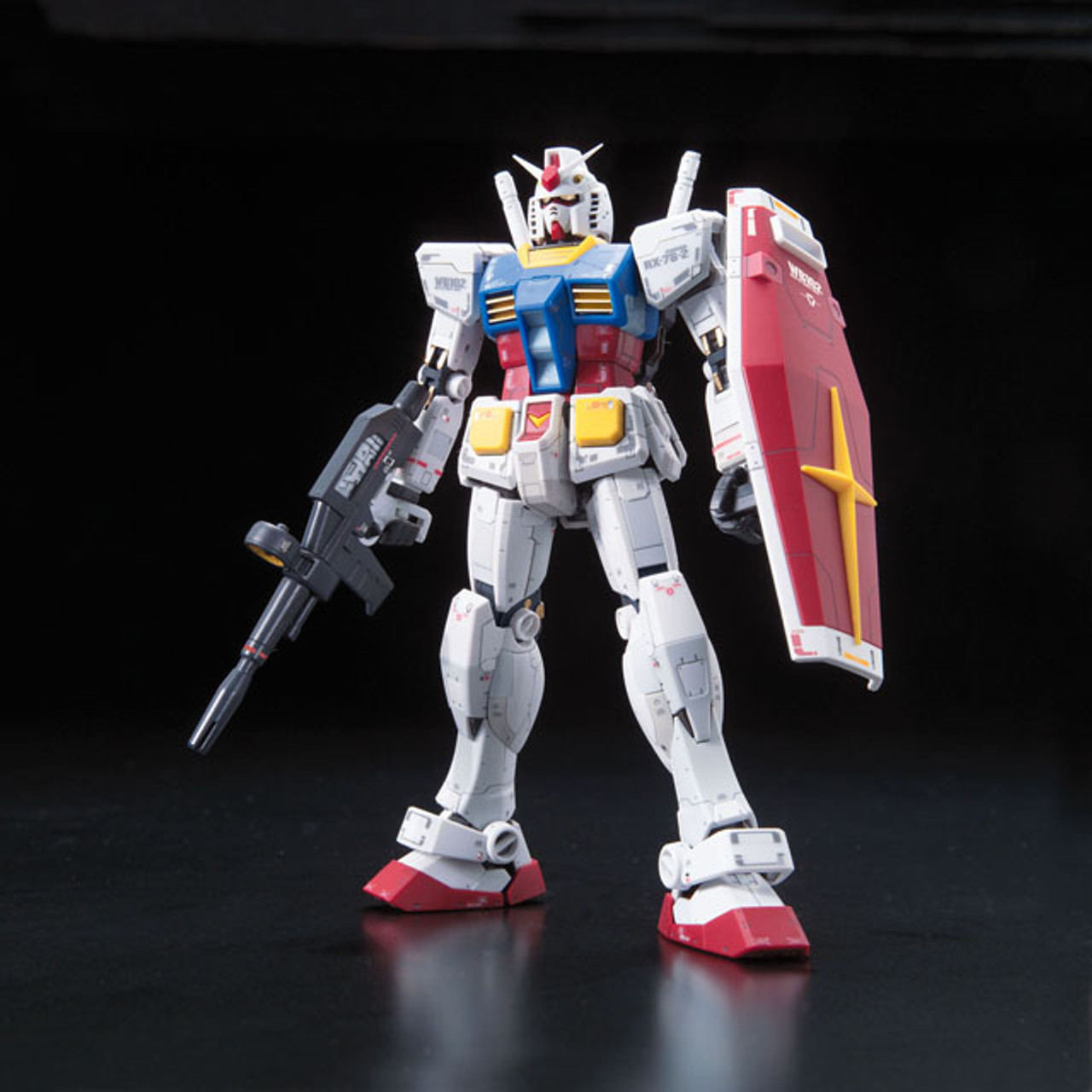 Bandai RG 1/144 RX-78-2 Gundam (Team Bright Custom)