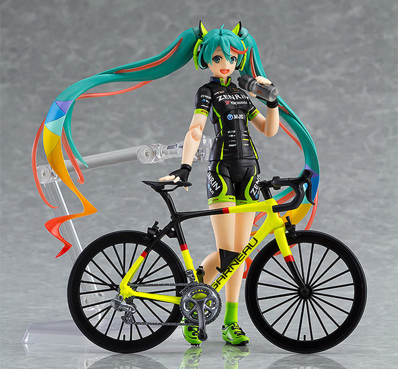 S*9様 figma 初音ミク RACING MIKU 2015 TeamUKY Amazon.com: Max Factory Racing Miku 2015 Figma Action Figure