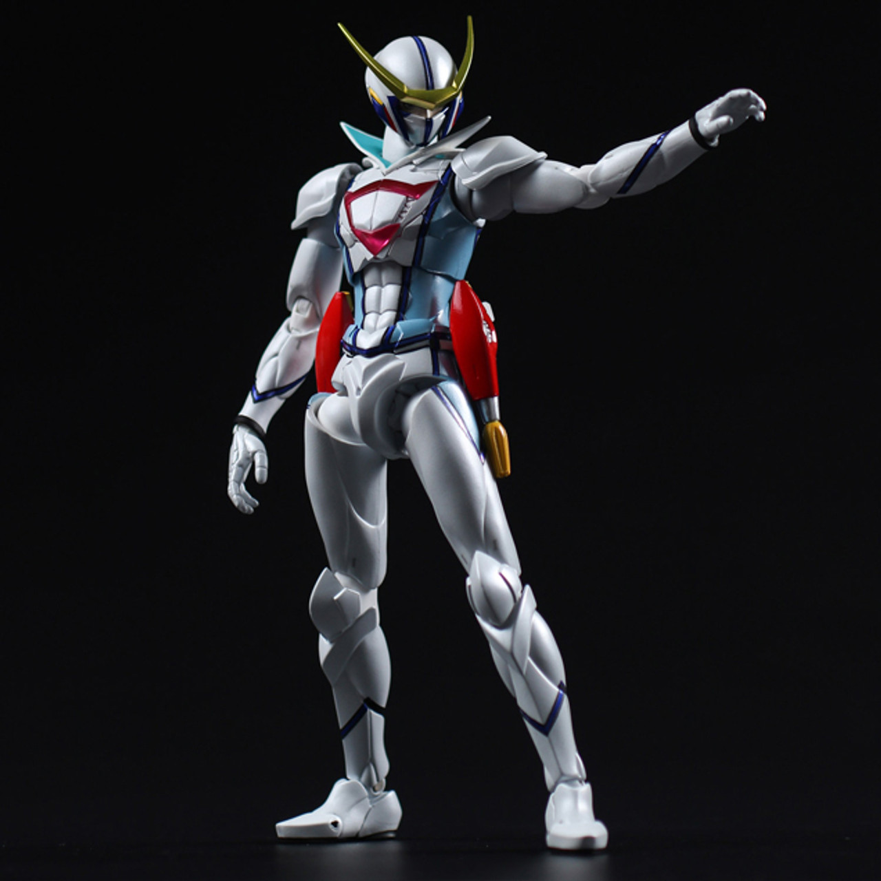 Infini-T Force Casshern Fighting Gear Ver. Action Figure