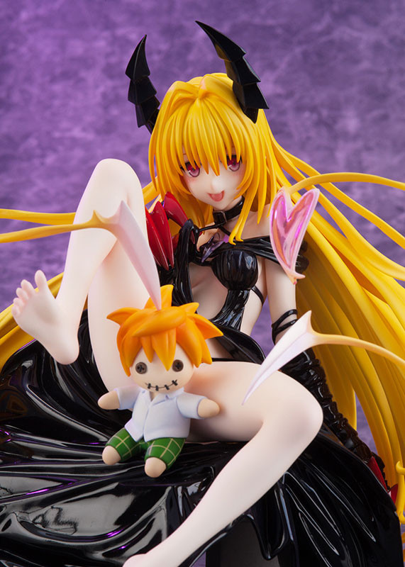 To Love-Ru Darkness Golden Darkness PVC Figure