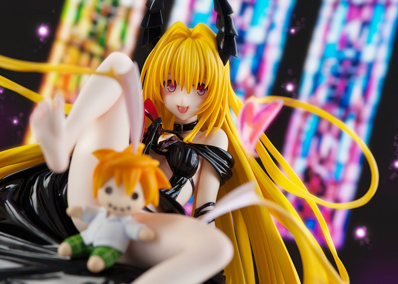 To Love-Ru Darkness Golden Darkness PVC Figure