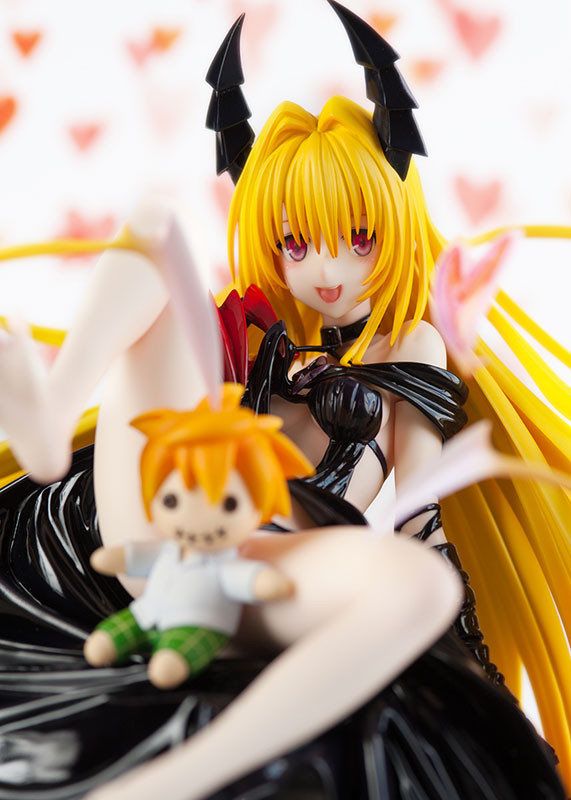To Love-Ru Darkness Golden Darkness PVC Figure