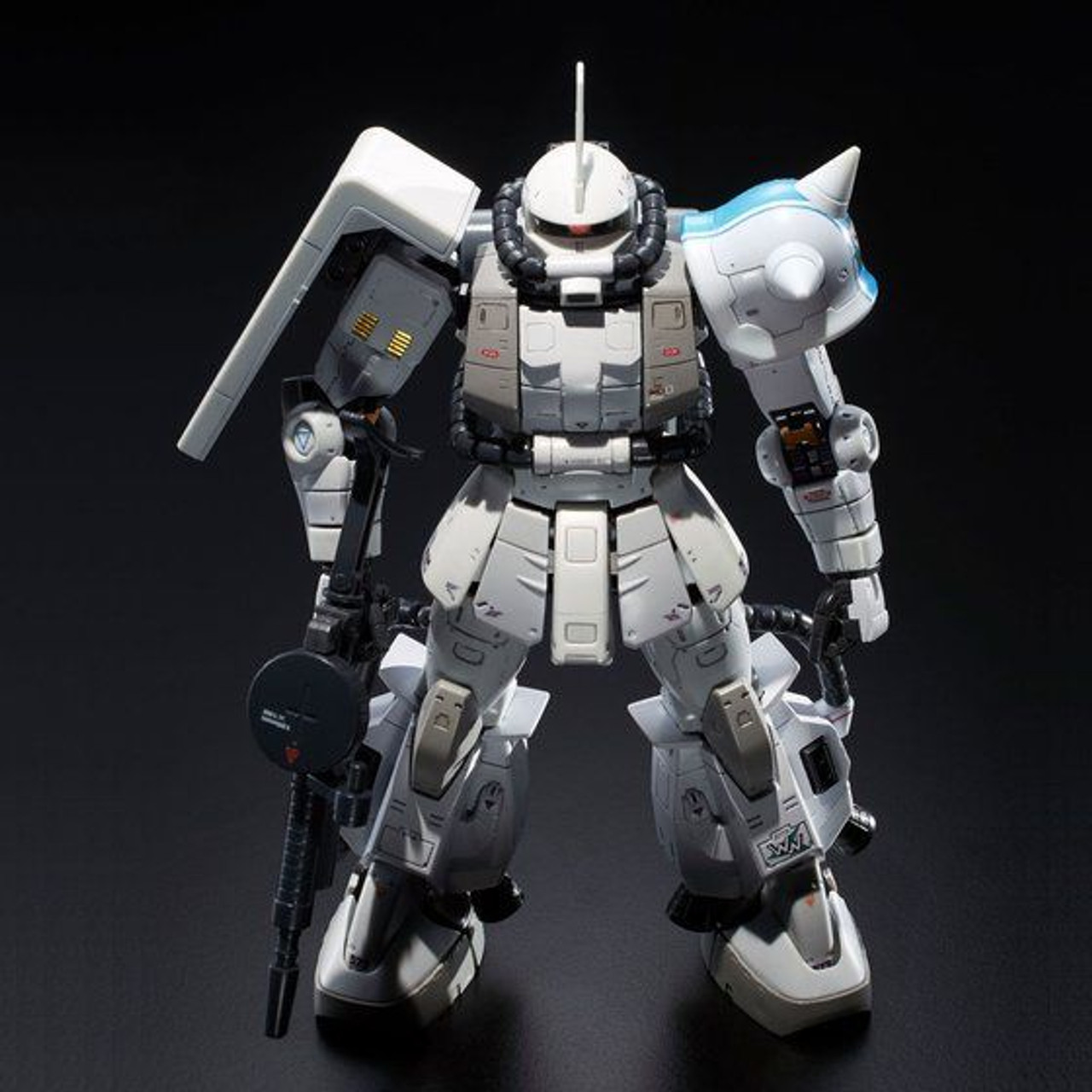 RG 1/144 MS-06R-1A Shin Matsunaga Zaku II Plastic Model
