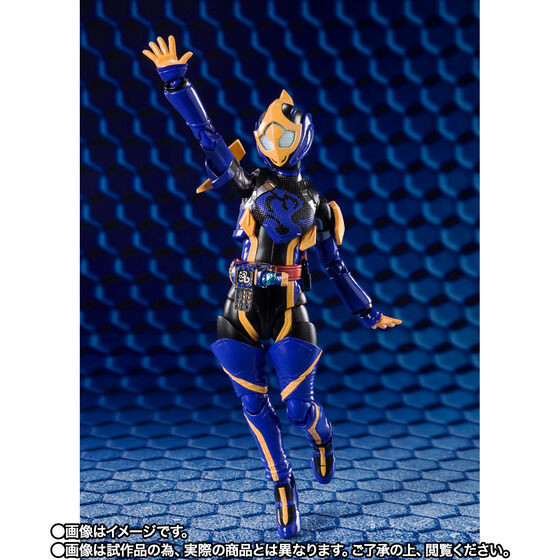 S.H.Figuarts Kamen Rider JEANNE COBRA GENOME & LOVEKOV KUJAKU