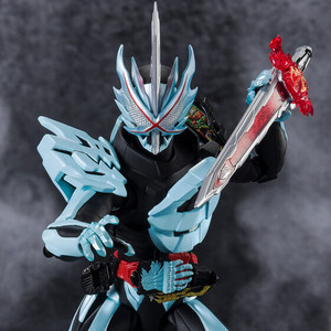 S.H.Figuarts Kamen Rider Saber Primitive Dragon Action Figure S.H.Figuarts Kamen Rider Saber Primitive Dragon Action Figure