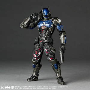 Revoltech Amazing Yamaguchi Arkham Knight Ver.1.5 Action Figure Revoltech Amazing Yamaguchi Arkham Knight Ver.1.5 Action Figure