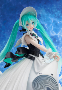 Hatsune Miku Symphony: 2023 Ver. 1/7 Complete Figure Hatsune Miku Symphony: 2023 Ver. 1/7 Complete Figure