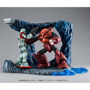 RMS 1/144 G Structure Mobile Suit Gundam [GS01M] The Battle of Jaburo! (Material Color Edition)
