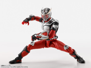 S.H.Figuarts (Shinkocchou Seihou) Kamen Rider Ryuki Action Figure S.H.Figuarts (Shinkocchou Seihou) Kamen Rider Ryuki Action Figure