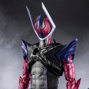 S.H.Figuarts Kamen Rider Dawn (Kamen Rider Zeztz) Action Figure
