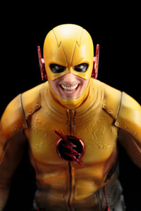 Artfx+ Reverse-Flash -The Flash- 1/10 PVC Figure (Completed) Artfx+ Reverse-Flash -The Flash- 1/10 PVC Figure (Completed)