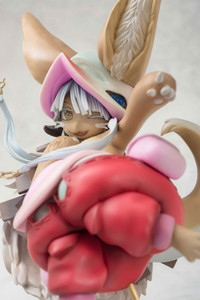 Made in Abyss Nanachi 1/6 PVC Figure Made in Abyss Nanachi 1/6 PVC Figure