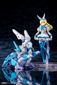 Chaos & Pretty Alice 1/1 Plastic Model Chaos & Pretty Alice 1/1 Plastic Model