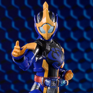 S.H.Figuarts Kamen Rider JEANNE COBRA GENOME & LOVEKOV KUJAKU GENOME Action Figure S.H.Figuarts Kamen Rider JEANNE COBRA GENOME & LOVEKOV KUJAKU GENOME Action Figure