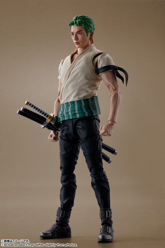 S.H.Figuarts Roronoa Zoro (A Netflix Series: ONE PIECE) Action Figure