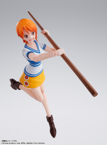 S.H.Figuarts Nami -Romance Dawn- (One Piece) Action Figure